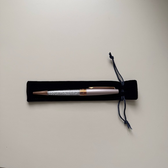 NWT Swarovski Crystalline Stardust Rose Ballpoint Pen - Picture 4 of 5